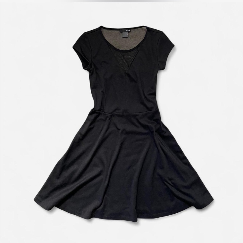 Aqua Elegant Black Mini Dress